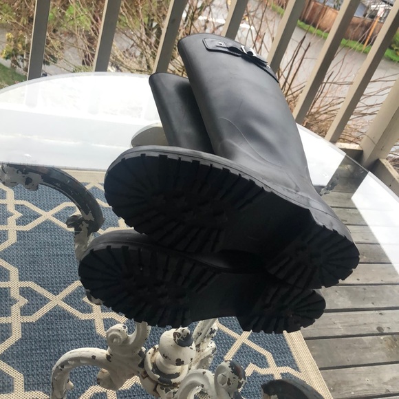 Saint Laurent Rain Boots - Picture 7 of 7